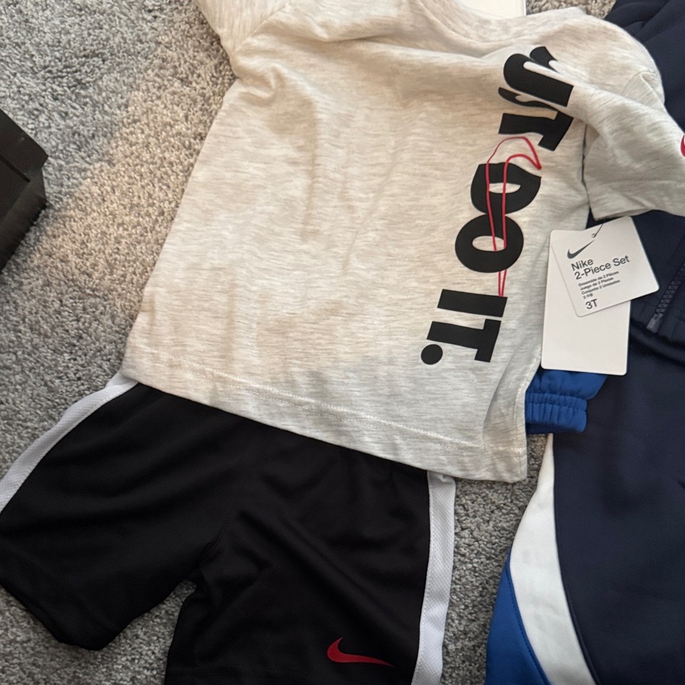 Nike Gray and Black Kids' Set